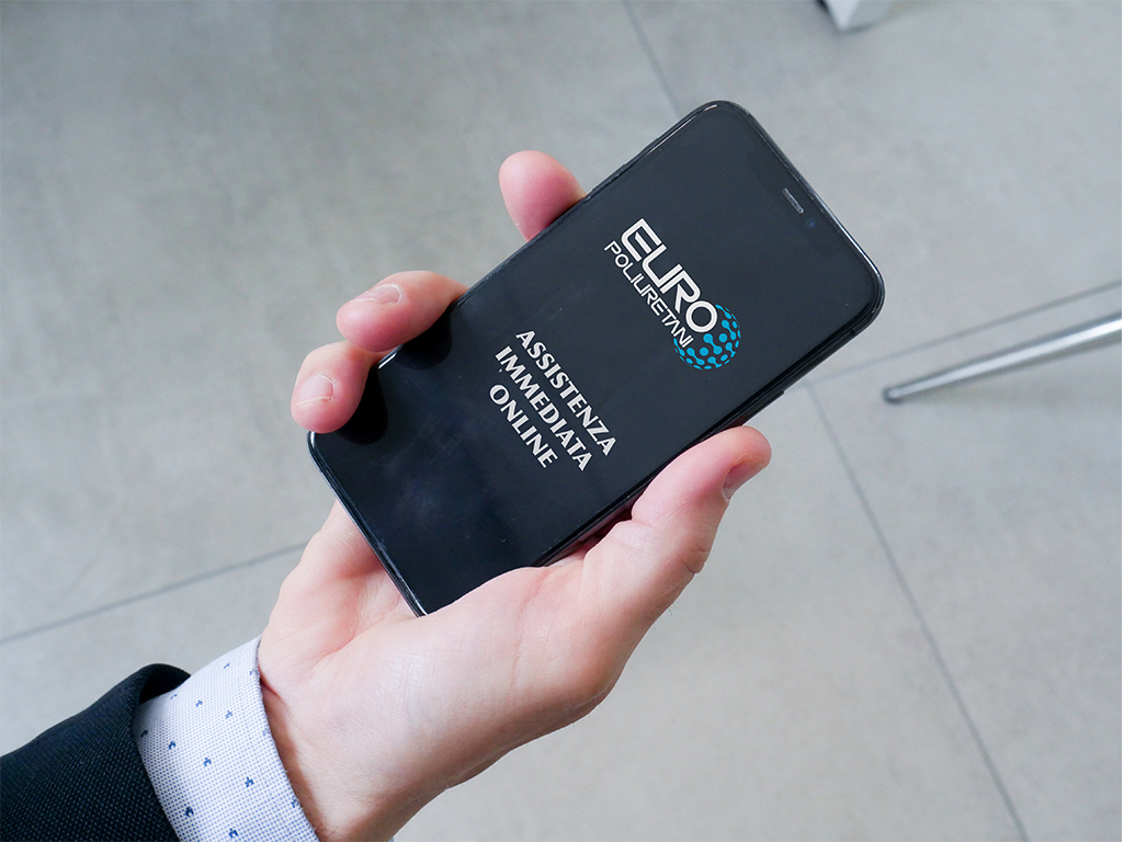 Bezpośrednia pomoc.