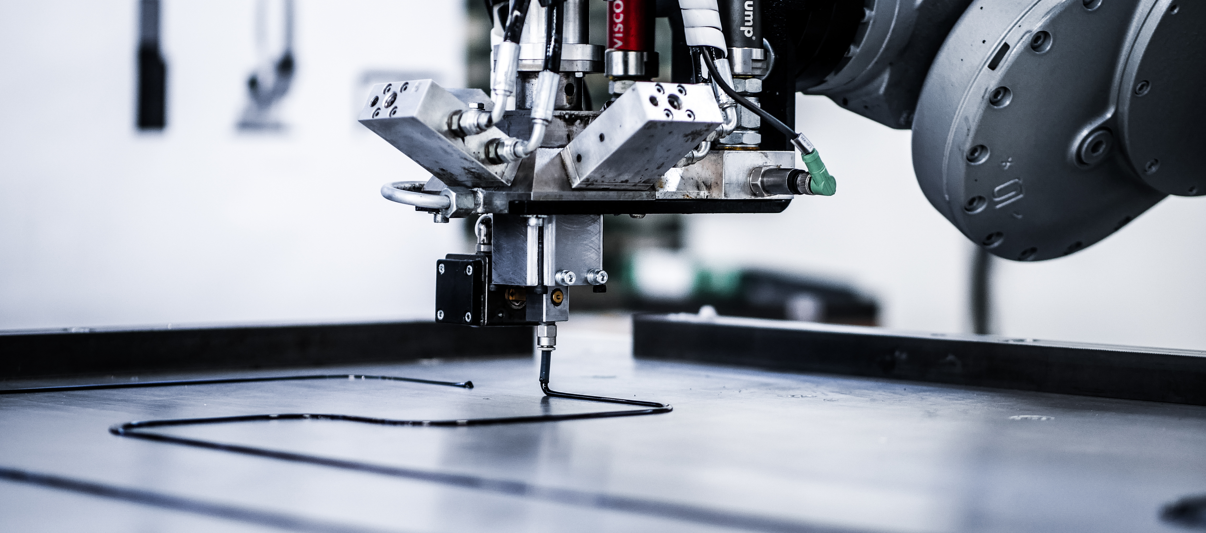 Głowica mieszająca do uszczelniania poliuretanowego.